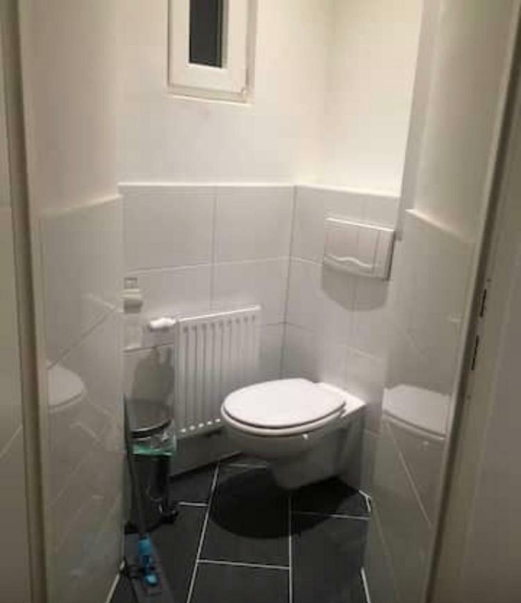 Modernes Kleines Mini Appartment Wina Bagian luar foto